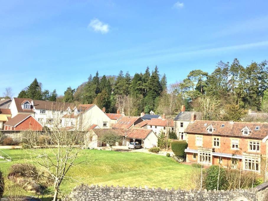 Villa Upper Beeches Oakhill Esterno foto