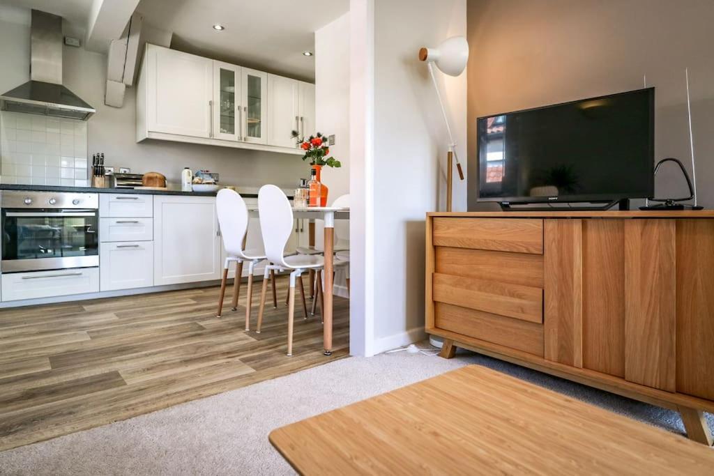 Villa Upper Beeches Oakhill Esterno foto